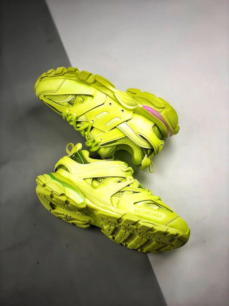 BALENCIAGA TRACK SNEAKER YELLOW 2 800x1067