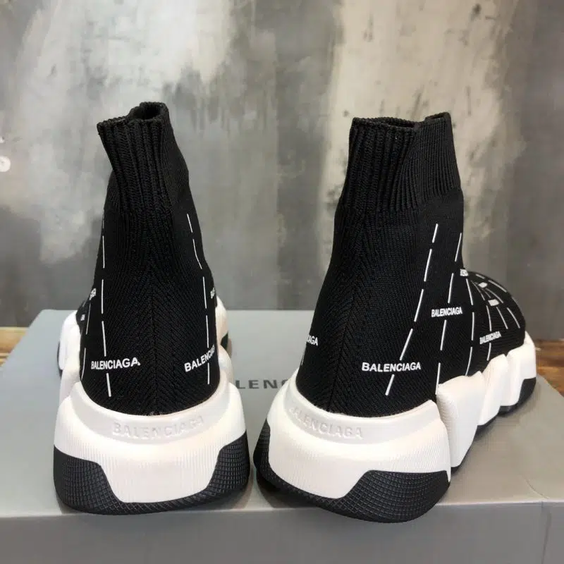Balenciaga Speed Trainer Logo Print Black White 6 800x800