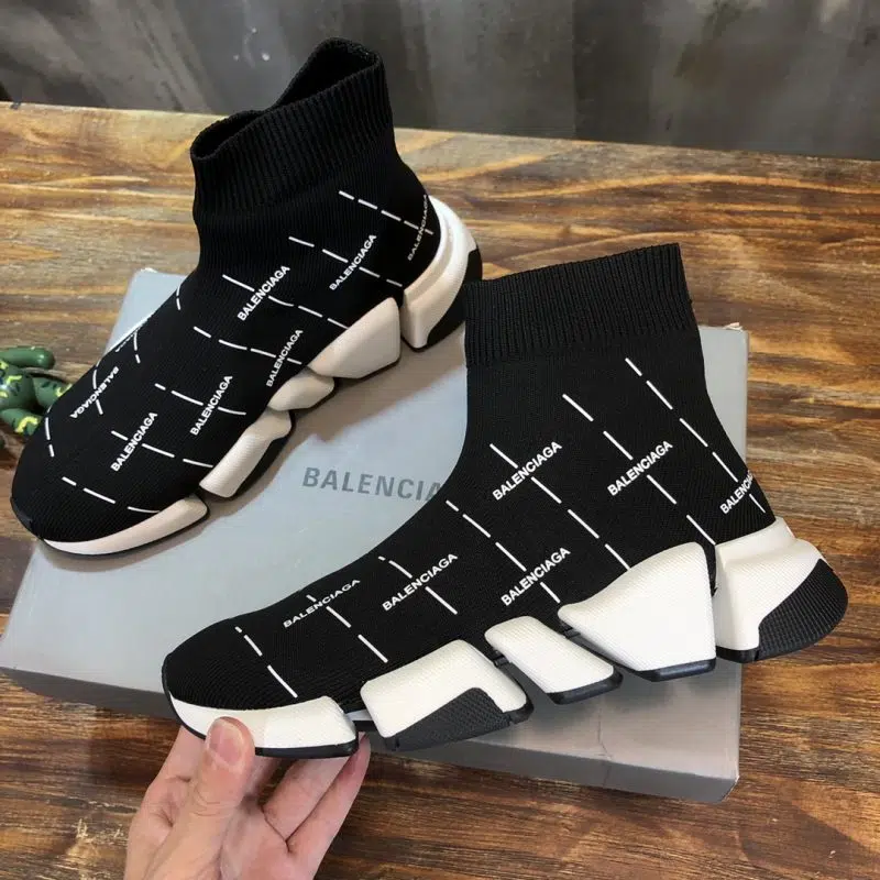 Balenciaga Speed Trainer Logo Print Black White 8 800x800