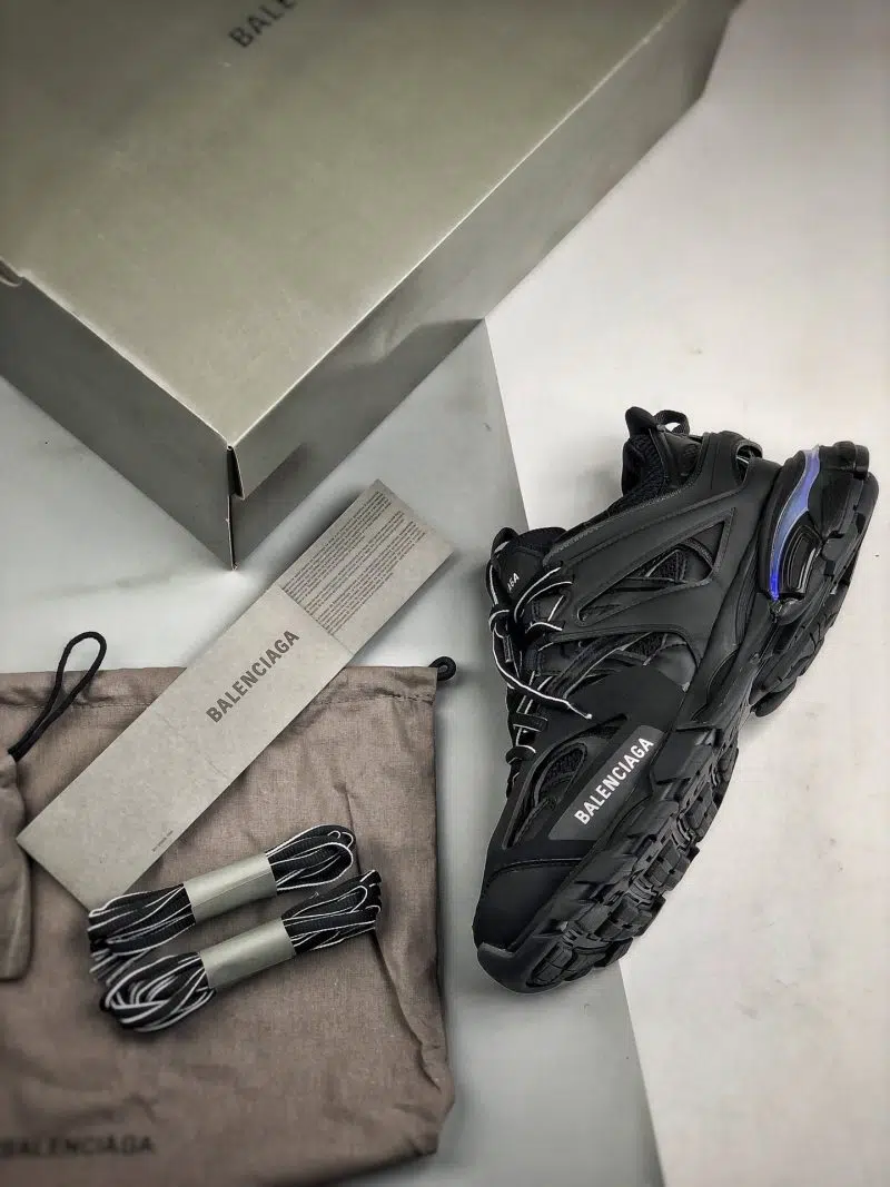 Balenciaga Track Sneaker Black 3 800x1067