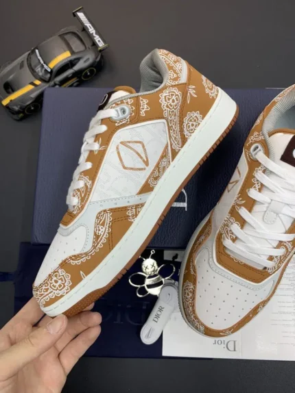 DIOR B27 Low Top Sneaker Brown Paisley 2 800x1067