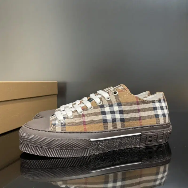 burberry cotton sneaker 8 1 800x800