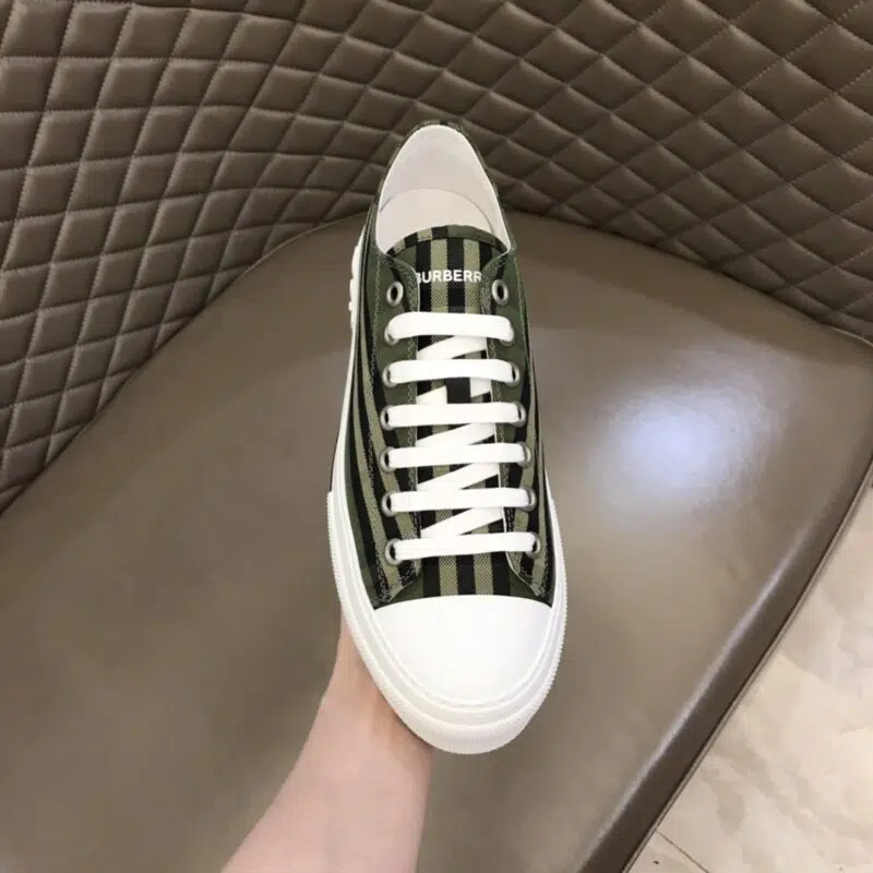 burberry sneakers 3 1 800x800