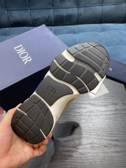 dior b22 6 4 800x1067